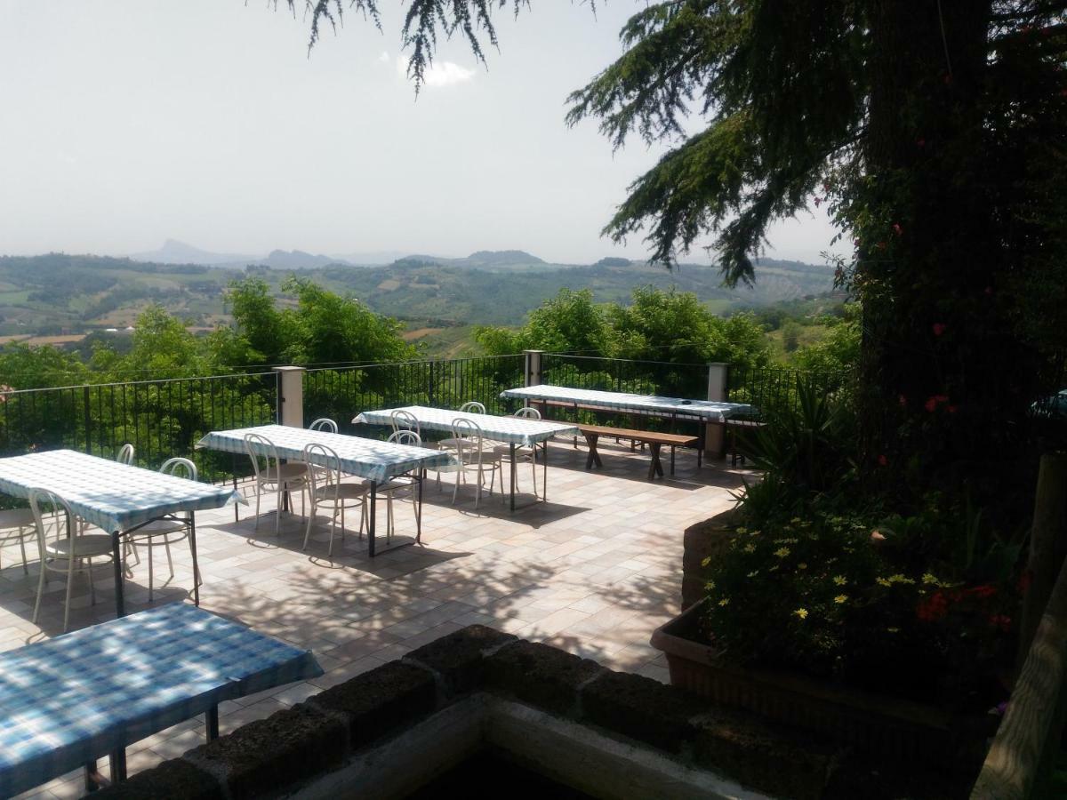Agriturismo La Quiete 론코프레도 외부 사진